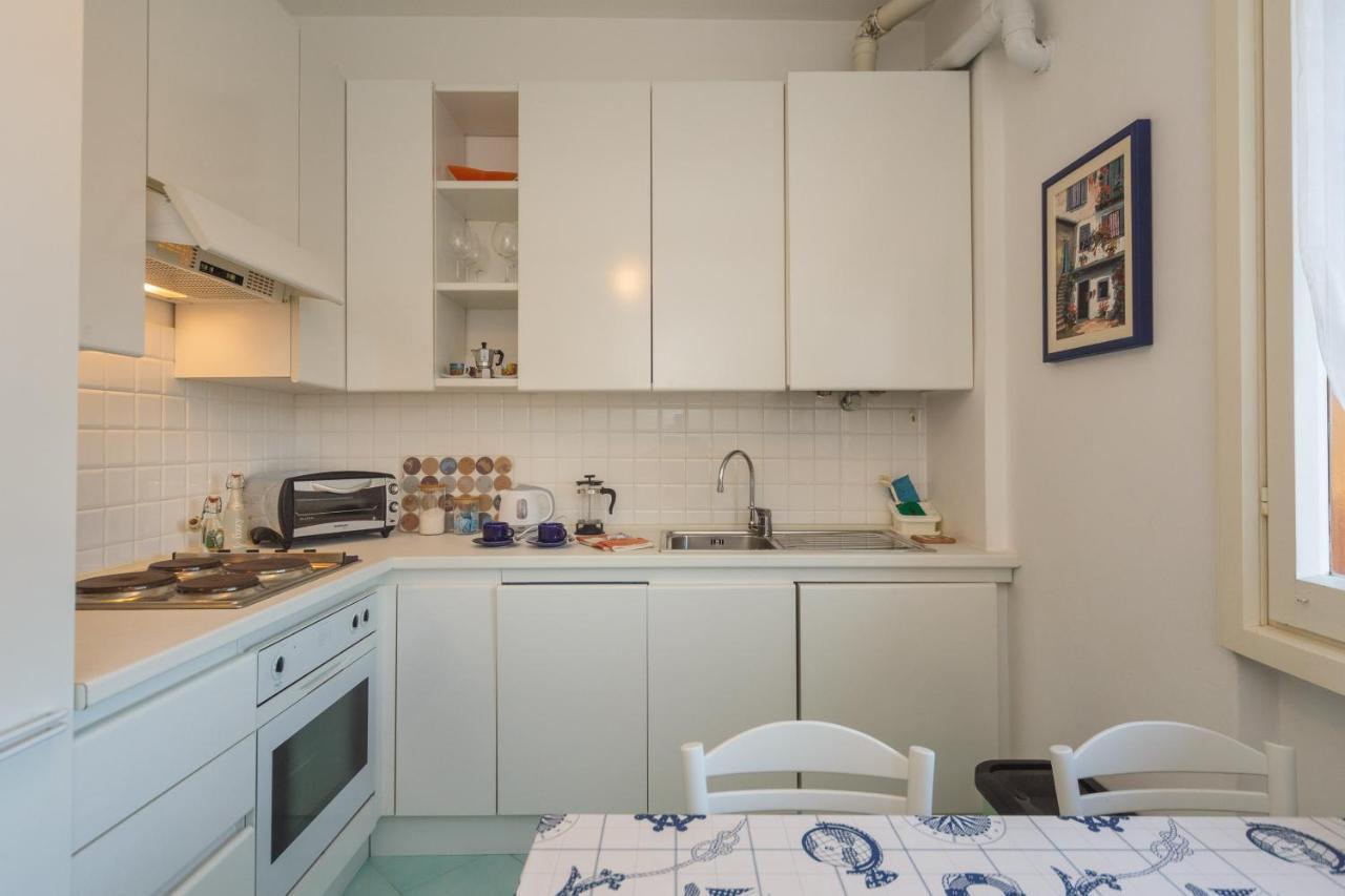 Casa Linda Vista Da Sogno, Piscina E Tennis Rapallo Ngoại thất bức ảnh