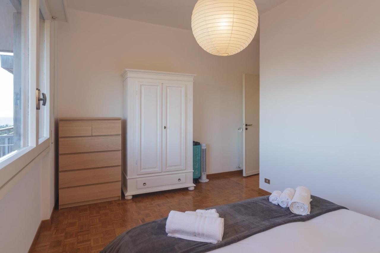 Casa Linda Vista Da Sogno, Piscina E Tennis Rapallo Ngoại thất bức ảnh