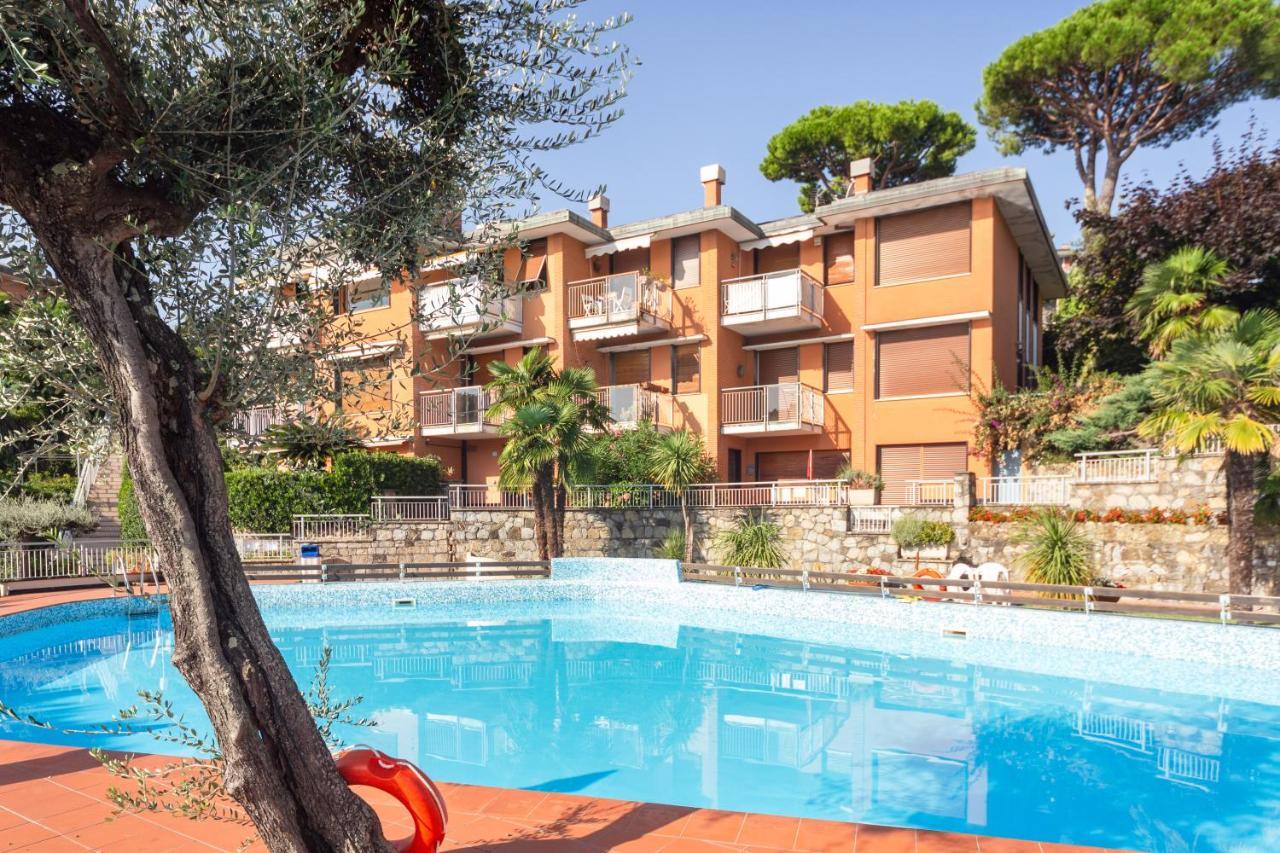 Casa Linda Vista Da Sogno, Piscina E Tennis Rapallo Ngoại thất bức ảnh
